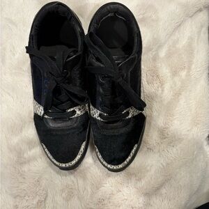 Kenneth Cole Black and White Snakeskin Athletic Shoes